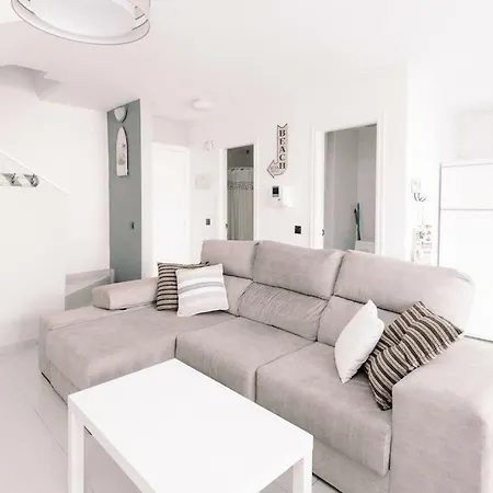 Duplex With Terrace And Parking Cabezo * El Medano (Tenerife)